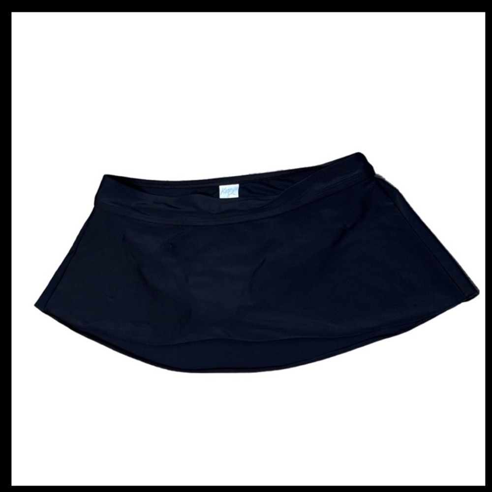 WOMENS KONA SOL SIZE LARGE SWIM SKIRT BLACK WITH BUILT IN BIKINI BOTTOM